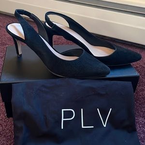 Pour La Victorine black suede pumps